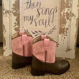 Like New Little Girls Cowboy Boots